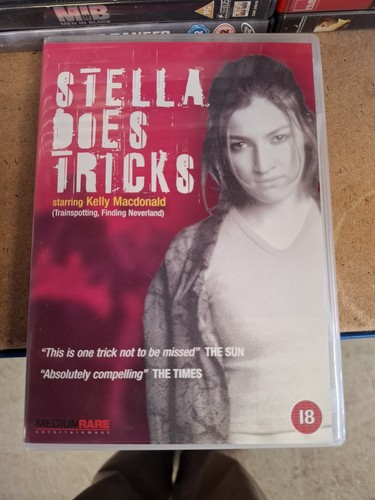 Stella does tricks - does,